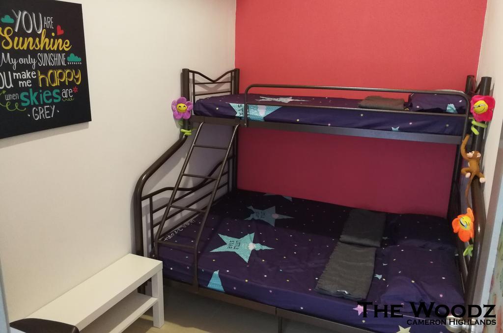 The Woodz Homestay - 3 Bedroom Камерън Хайлендс Стая снимка